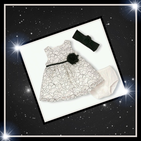 The Children's Place Other - New Children’s Place Baby girls dress set!